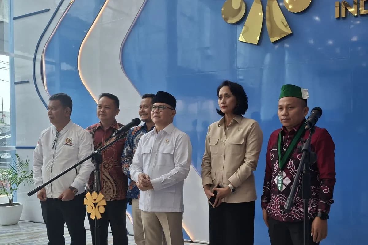 Disnaker Sumenep Berangkatkan PMI Nakes ke Arab, Pastikan Kesiapan dan Standar Terpenuhi